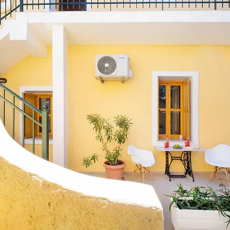 Eleni Residences Апартаменты *