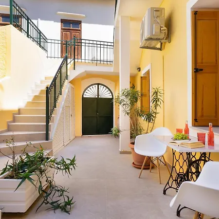 Eleni Residences * Каливес