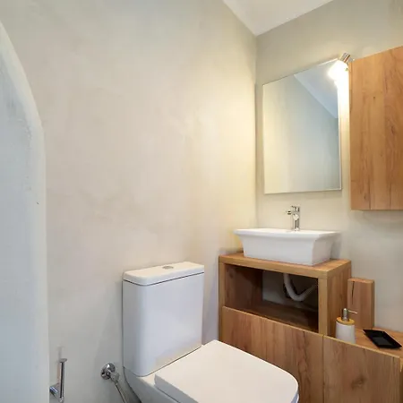 Eleni Residences アパート *